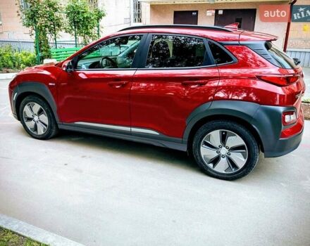 Красный Хендай Kona, объемом двигателя 0 л и пробегом 154 тыс. км за 17200 $, фото 8 на Automoto.ua