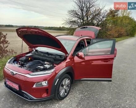 Червоний Хендай Kona, об'ємом двигуна 0 л та пробігом 156 тис. км за 16850 $, фото 35 на Automoto.ua