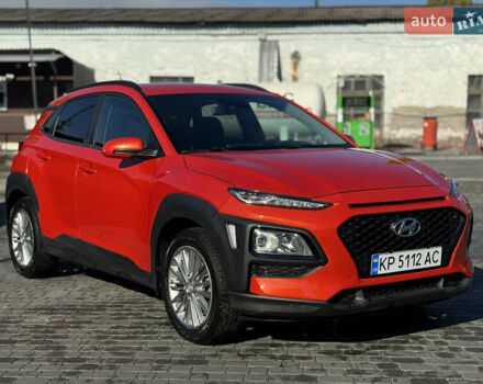 Красный Хендай Kona, объемом двигателя 2 л и пробегом 105 тыс. км за 14900 $, фото 2 на Automoto.ua