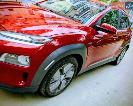 Красный Хендай Kona, объемом двигателя 0 л и пробегом 154 тыс. км за 17200 $, фото 17 на Automoto.ua