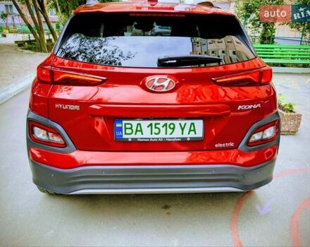 Красный Хендай Kona, объемом двигателя 0 л и пробегом 154 тыс. км за 17200 $, фото 14 на Automoto.ua