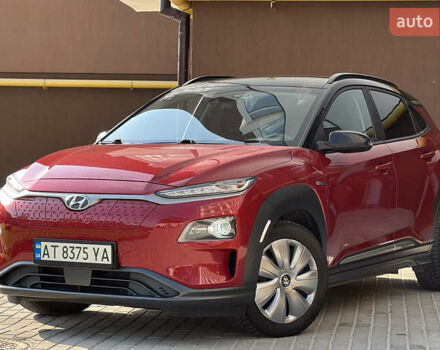 Красный Хендай Kona, объемом двигателя 0 л и пробегом 200 тыс. км за 14500 $, фото 13 на Automoto.ua