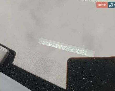 Червоний Хендай Kona, об'ємом двигуна 0 л та пробігом 156 тис. км за 16850 $, фото 54 на Automoto.ua