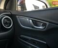 Красный Хендай Kona, объемом двигателя 0 л и пробегом 120 тыс. км за 16900 $, фото 29 на Automoto.ua