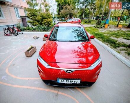 Красный Хендай Kona, объемом двигателя 0 л и пробегом 154 тыс. км за 17200 $, фото 7 на Automoto.ua