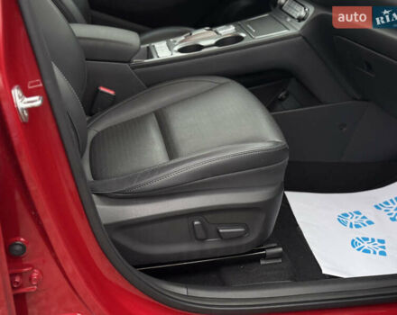 Красный Хендай Kona, объемом двигателя 0 л и пробегом 83 тыс. км за 17700 $, фото 12 на Automoto.ua