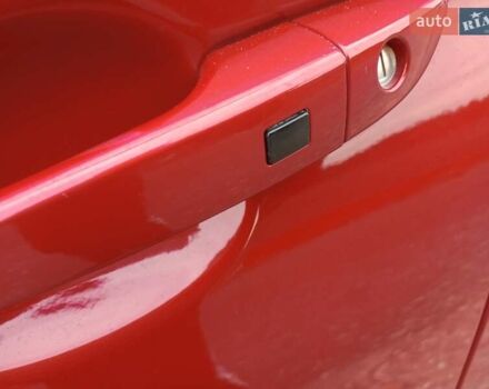 Червоний Хендай Kona, об'ємом двигуна 0 л та пробігом 156 тис. км за 16850 $, фото 42 на Automoto.ua