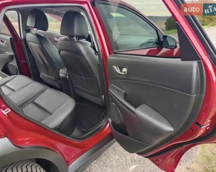 Червоний Хендай Kona, об'ємом двигуна 0 л та пробігом 156 тис. км за 16850 $, фото 20 на Automoto.ua