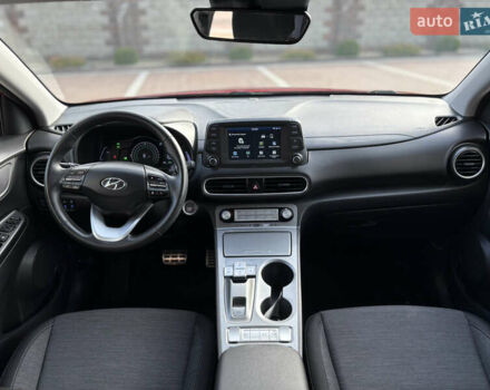 Красный Хендай Kona, объемом двигателя 0 л и пробегом 71 тыс. км за 17899 $, фото 11 на Automoto.ua