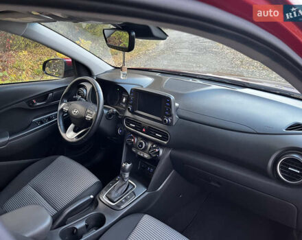 Червоний Хендай Kona, об'ємом двигуна 2 л та пробігом 42 тис. км за 14300 $, фото 14 на Automoto.ua