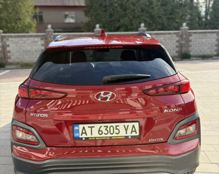 Красный Хендай Kona, объемом двигателя 0 л и пробегом 71 тыс. км за 17899 $, фото 4 на Automoto.ua
