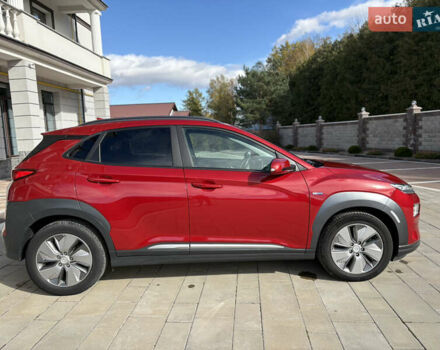 Красный Хендай Kona, объемом двигателя 0 л и пробегом 71 тыс. км за 17899 $, фото 7 на Automoto.ua