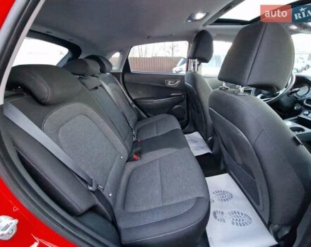 Красный Хендай Kona, объемом двигателя 0 л и пробегом 104 тыс. км за 17800 $, фото 47 на Automoto.ua