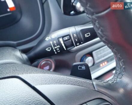 Красный Хендай Kona, объемом двигателя 0 л и пробегом 104 тыс. км за 17800 $, фото 34 на Automoto.ua