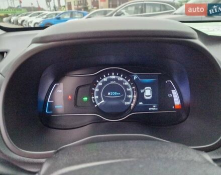 Червоний Хендай Kona, об'ємом двигуна 0 л та пробігом 79 тис. км за 16200 $, фото 28 на Automoto.ua