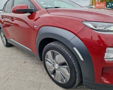 Червоний Хендай Kona, об'ємом двигуна 0 л та пробігом 79 тис. км за 16200 $, фото 7 на Automoto.ua