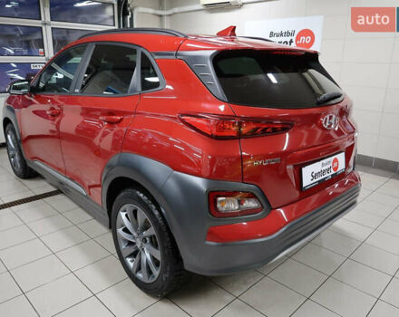 Красный Хендай Kona, объемом двигателя 0 л и пробегом 53 тыс. км за 15521 $, фото 2 на Automoto.ua