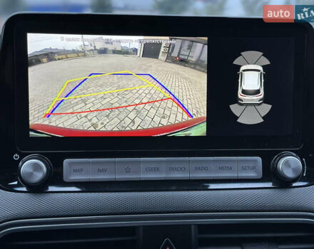 Красный Хендай Kona, объемом двигателя 0 л и пробегом 135 тыс. км за 17990 $, фото 62 на Automoto.ua