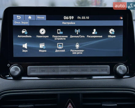 Красный Хендай Kona, объемом двигателя 0 л и пробегом 135 тыс. км за 17990 $, фото 64 на Automoto.ua