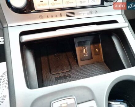 Красный Хендай Kona, объемом двигателя 0 л и пробегом 101 тыс. км за 16200 $, фото 37 на Automoto.ua