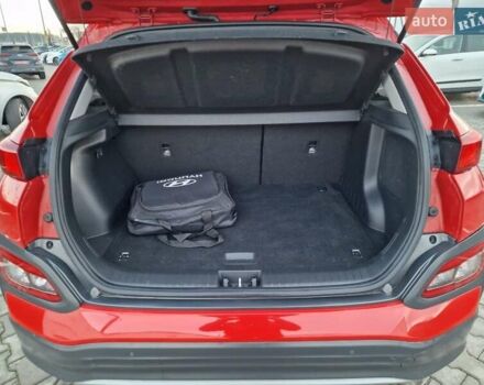 Красный Хендай Kona, объемом двигателя 0 л и пробегом 104 тыс. км за 17800 $, фото 53 на Automoto.ua