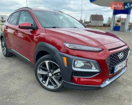 Красный Хендай Kona, объемом двигателя 1.59 л и пробегом 62 тыс. км за 17800 $, фото 1 на Automoto.ua