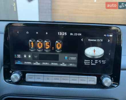 Красный Хендай Kona, объемом двигателя 0 л и пробегом 73 тыс. км за 17000 $, фото 29 на Automoto.ua