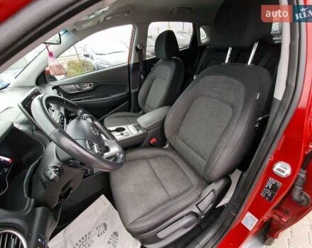 Червоний Хендай Kona, об'ємом двигуна 0 л та пробігом 79 тис. км за 16200 $, фото 24 на Automoto.ua