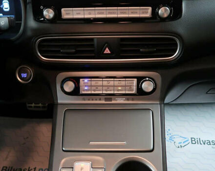 Красный Хендай Kona, объемом двигателя 0 л и пробегом 53 тыс. км за 15521 $, фото 22 на Automoto.ua