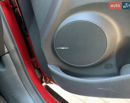 Красный Хендай Kona, объемом двигателя 0 л и пробегом 73 тыс. км за 17000 $, фото 11 на Automoto.ua