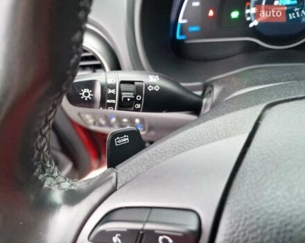 Червоний Хендай Kona, об'ємом двигуна 0 л та пробігом 79 тис. км за 16200 $, фото 31 на Automoto.ua