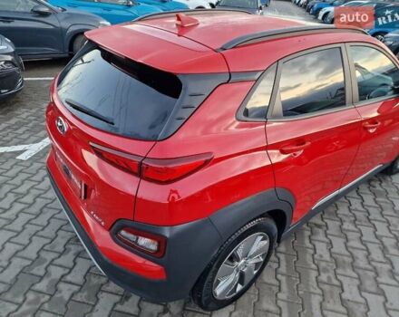 Красный Хендай Kona, объемом двигателя 0 л и пробегом 104 тыс. км за 17800 $, фото 14 на Automoto.ua