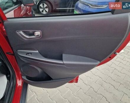 Червоний Хендай Kona, об'ємом двигуна 0 л та пробігом 79 тис. км за 16200 $, фото 42 на Automoto.ua
