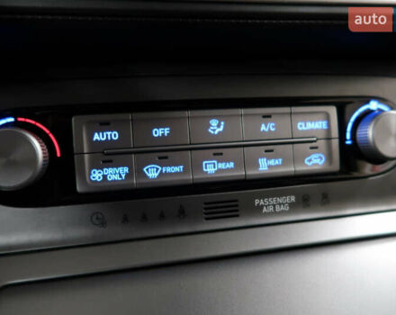 Красный Хендай Kona, объемом двигателя 0 л и пробегом 53 тыс. км за 15521 $, фото 21 на Automoto.ua