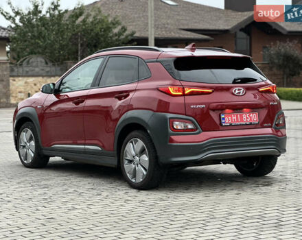 Красный Хендай Kona, объемом двигателя 0 л и пробегом 135 тыс. км за 17990 $, фото 8 на Automoto.ua
