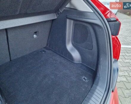 Красный Хендай Kona, объемом двигателя 0 л и пробегом 104 тыс. км за 17800 $, фото 55 на Automoto.ua