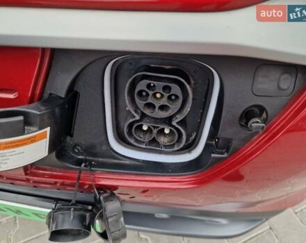 Червоний Хендай Kona, об'ємом двигуна 0 л та пробігом 79 тис. км за 16200 $, фото 4 на Automoto.ua