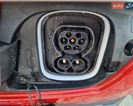 Красный Хендай Kona, объемом двигателя 0 л и пробегом 104 тыс. км за 17800 $, фото 9 на Automoto.ua