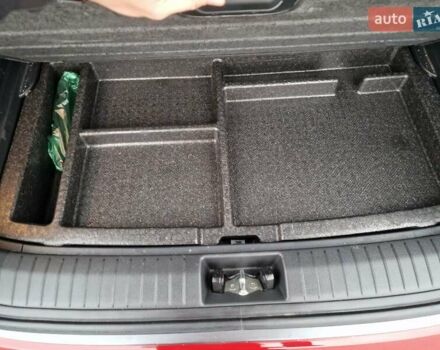 Червоний Хендай Kona, об'ємом двигуна 0 л та пробігом 79 тис. км за 16200 $, фото 52 на Automoto.ua