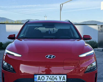 Червоний Хендай Kona, об'ємом двигуна 0 л та пробігом 98 тис. км за 20950 $, фото 1 на Automoto.ua