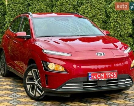 Красный Хендай Kona, объемом двигателя 0 л и пробегом 33 тыс. км за 16999 $, фото 1 на Automoto.ua