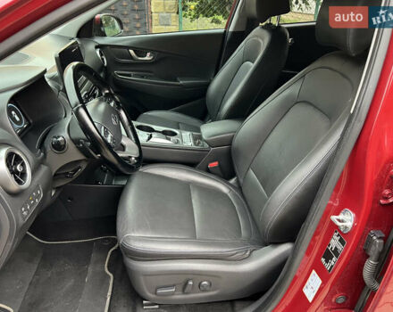 Красный Хендай Kona, объемом двигателя 0 л и пробегом 57 тыс. км за 20500 $, фото 23 на Automoto.ua