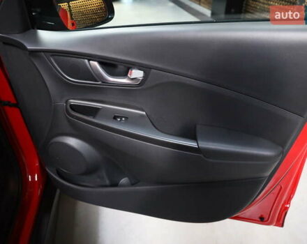 Красный Хендай Kona, объемом двигателя 0 л и пробегом 53 тыс. км за 17500 $, фото 30 на Automoto.ua