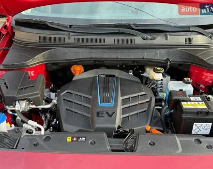 Красный Хендай Kona, объемом двигателя 0 л и пробегом 44 тыс. км за 17000 $, фото 41 на Automoto.ua