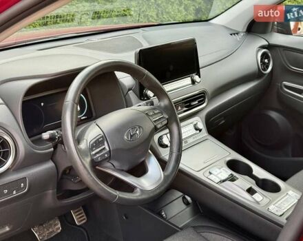 Красный Хендай Kona, объемом двигателя 0 л и пробегом 44 тыс. км за 17000 $, фото 20 на Automoto.ua