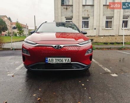 Червоний Хендай Kona, об'ємом двигуна 0 л та пробігом 40 тис. км за 20900 $, фото 2 на Automoto.ua