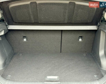 Красный Хендай Kona, объемом двигателя 0 л и пробегом 42 тыс. км за 17300 $, фото 12 на Automoto.ua