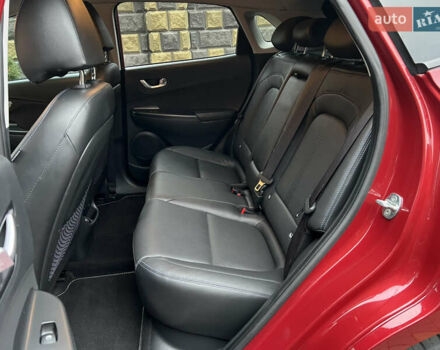 Червоний Хендай Kona, об'ємом двигуна 0 л та пробігом 57 тис. км за 19999 $, фото 23 на Automoto.ua