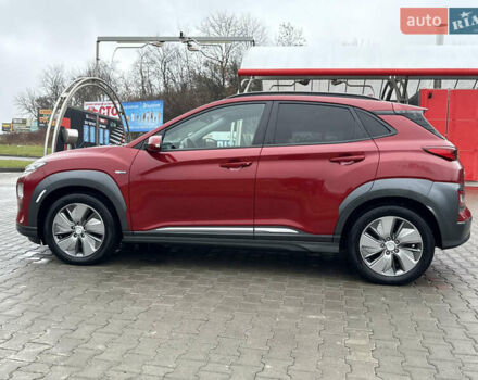 Красный Хендай Kona, объемом двигателя 0 л и пробегом 86 тыс. км за 18600 $, фото 11 на Automoto.ua