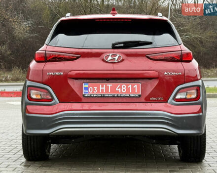 Красный Хендай Kona, объемом двигателя 0 л и пробегом 86 тыс. км за 18400 $, фото 9 на Automoto.ua